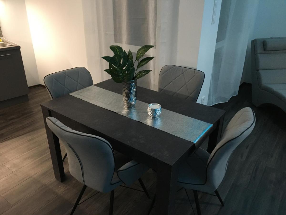 Queen Apartman Ντέμπρετσεν Εξωτερικό φωτογραφία