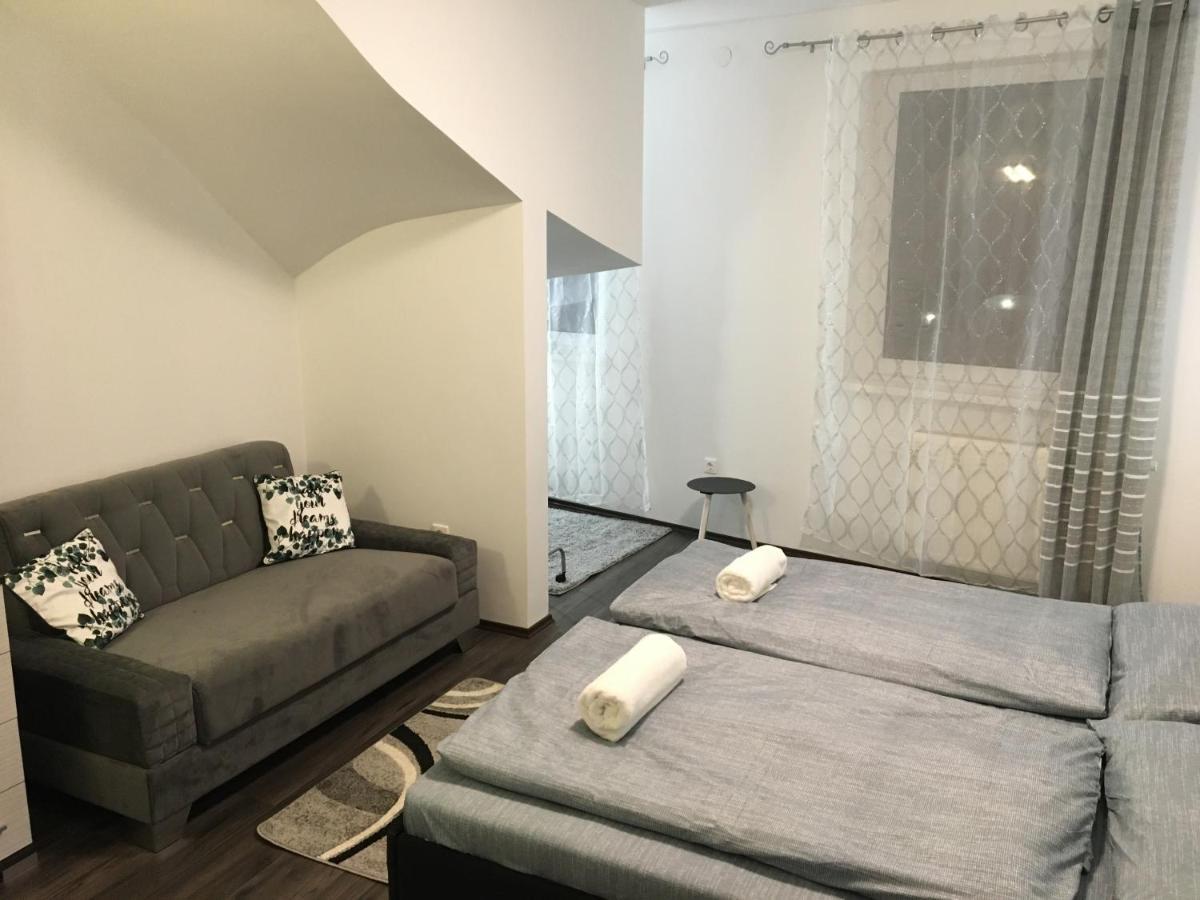 Queen Apartman Ντέμπρετσεν Εξωτερικό φωτογραφία