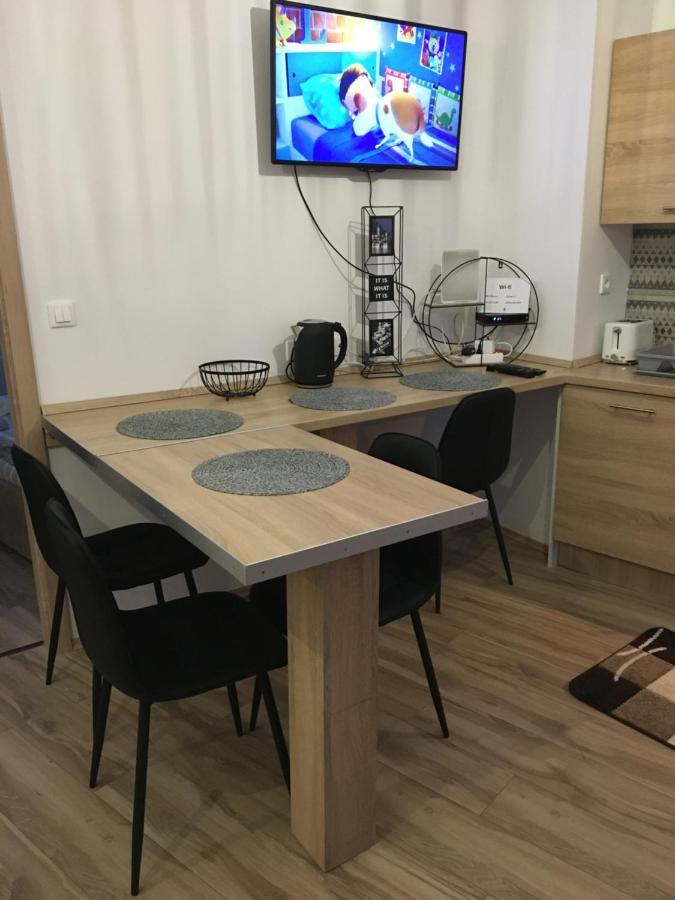 Queen Apartman Ντέμπρετσεν Εξωτερικό φωτογραφία