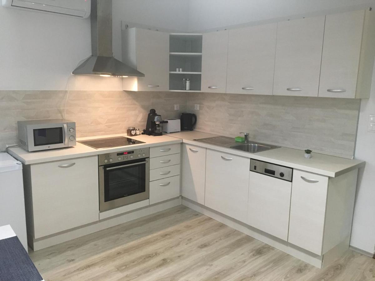 Queen Apartman Ντέμπρετσεν Εξωτερικό φωτογραφία